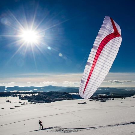 Berghotel Deutscher Flieger Wasserkuppe Герсфельд Экстерьер фото