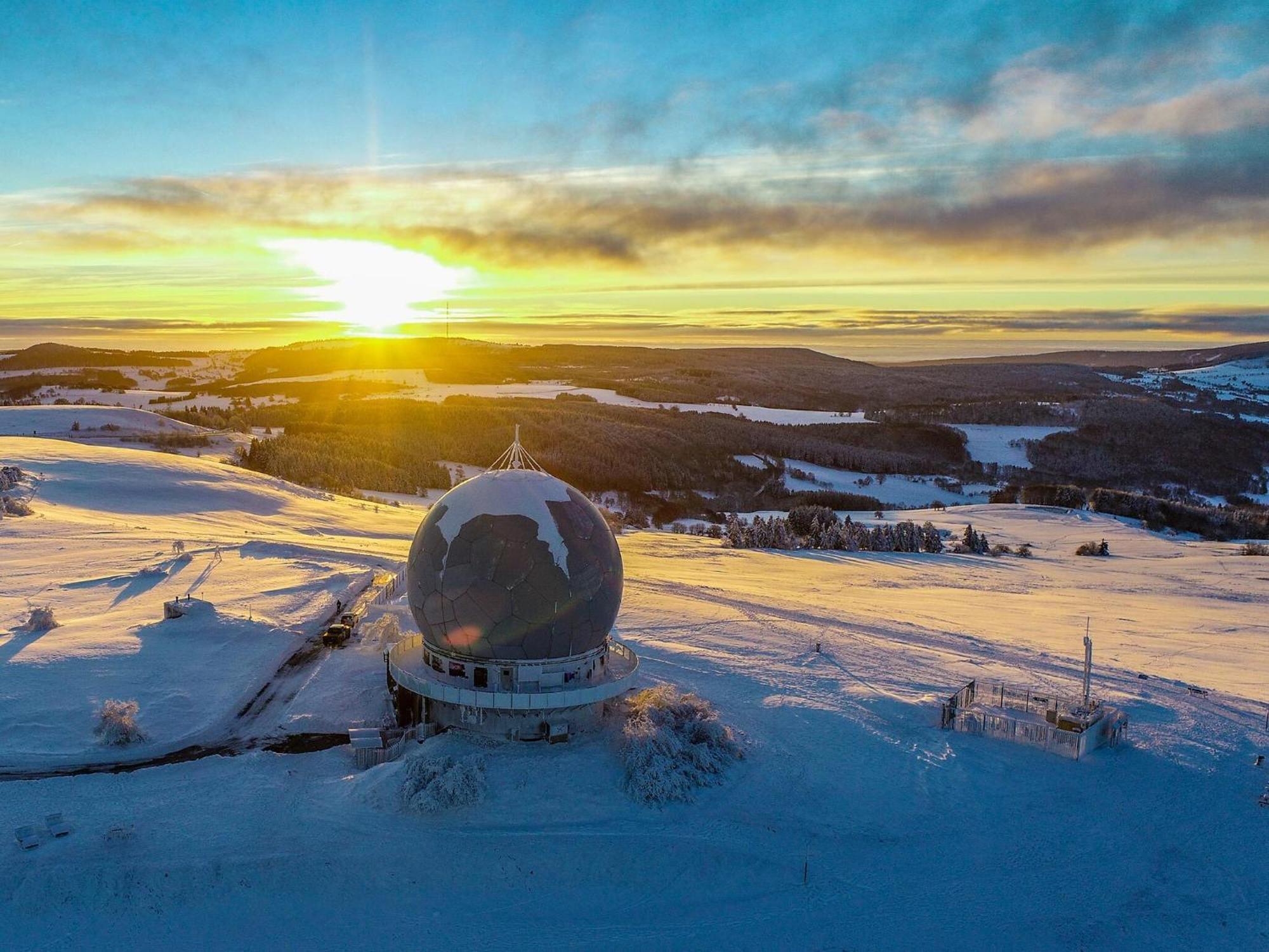 Berghotel Deutscher Flieger Wasserkuppe Герсфельд Экстерьер фото